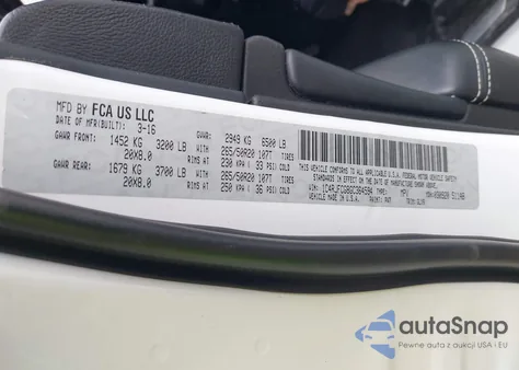 2016 Jeep Grand Cherokee Overland z USA, uszkodzony, nr VIN 1C4RJFCG8GC364594